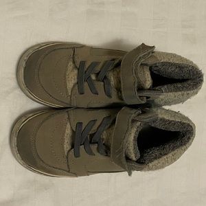 Boys casual high tops